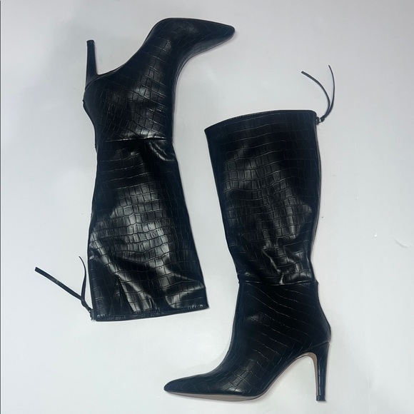 Fashion Nova Shoes - Fashion Nova Women’s Black Croc-Embossed Heeled Boots size 7